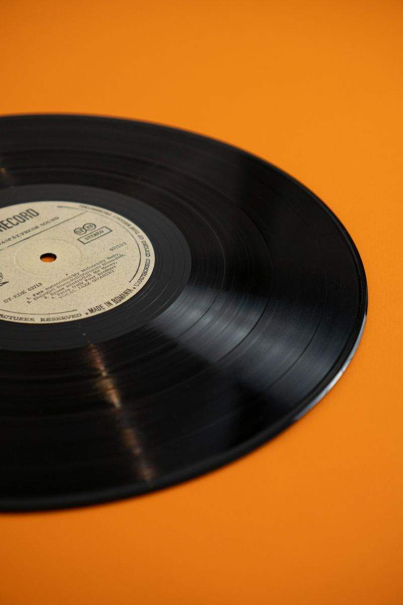 Mixage et mastering : comprendre les dernières étapes d’un morceau réussi
